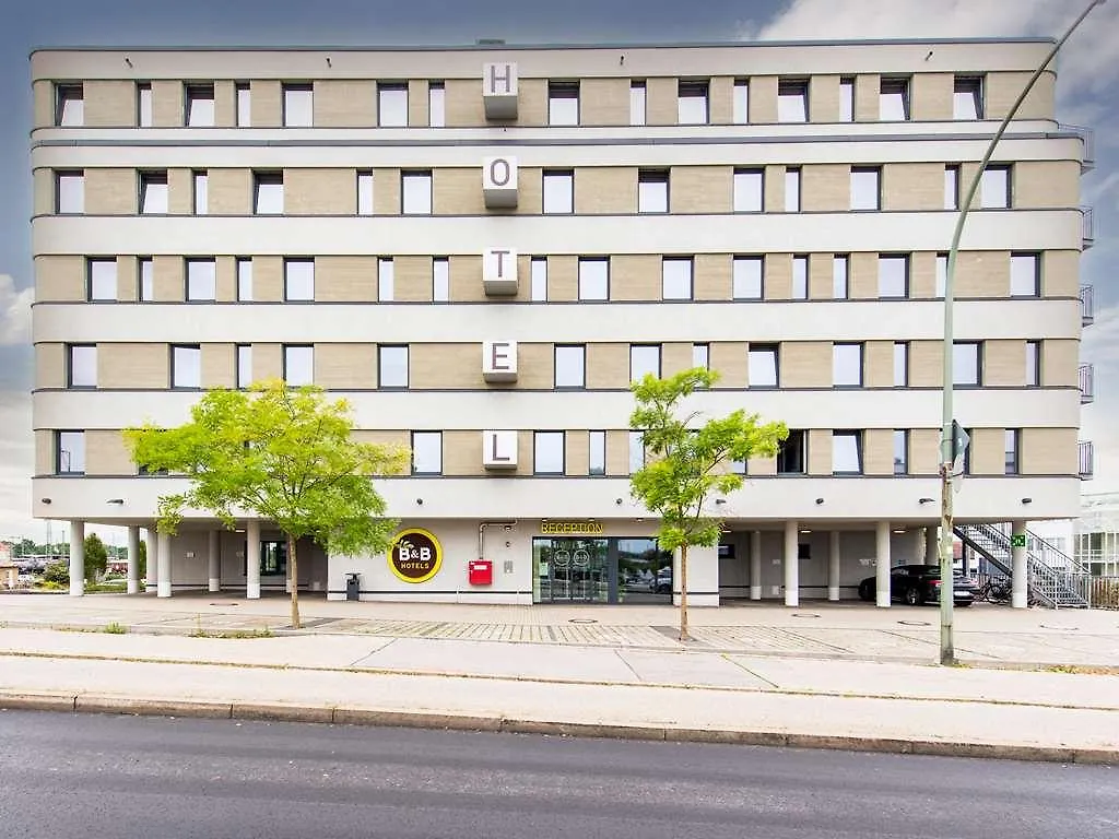 B&B Hotel Landshut 0*,